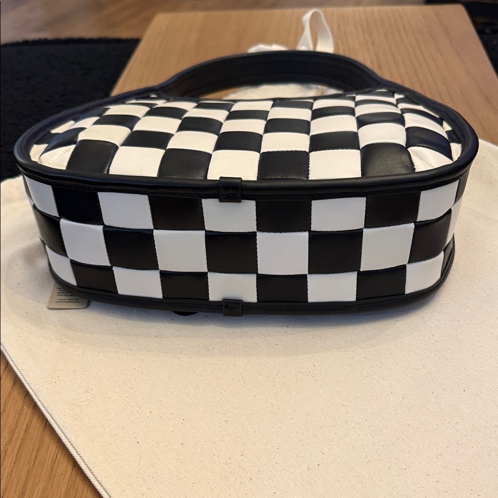 💯 Authentic Coach Black and White Checkered Women's Leather Bag. Coachtopia - Picture 6 of 14
